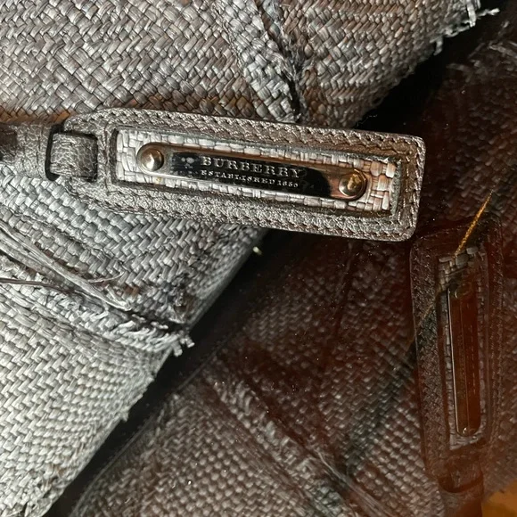 Burberry Grey Leather and Woven Patchwork Straw Satchel - Picture 7 of 9